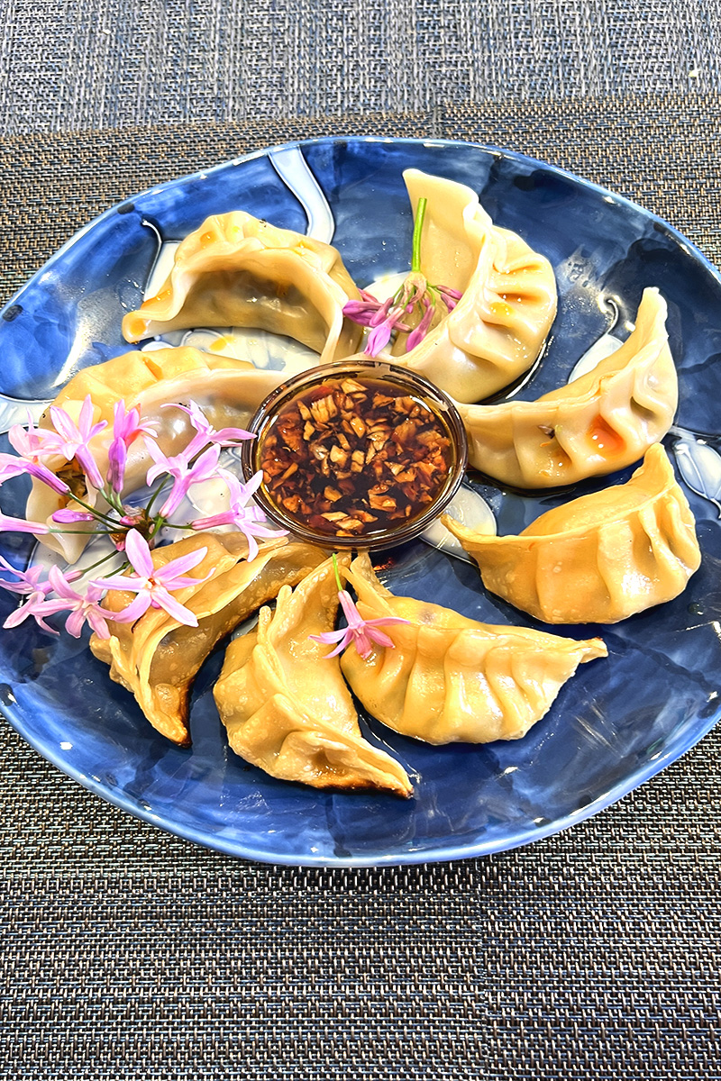 Yin Yang Vegetable Pockets - Yan Can Cook